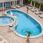 Апартаменти Atalaya Bosque *
